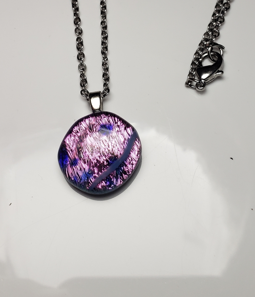 Pendant necklace